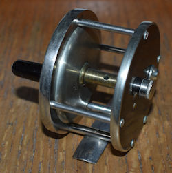 Pflueger Hawkeye
